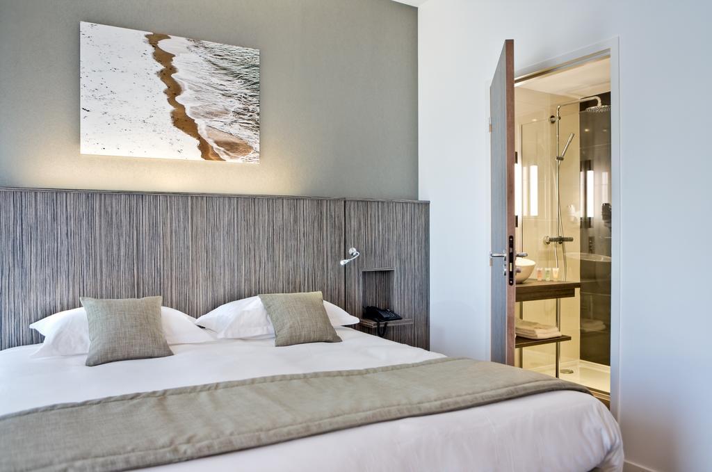 Mercure Saint Malo Balmoral Room photo