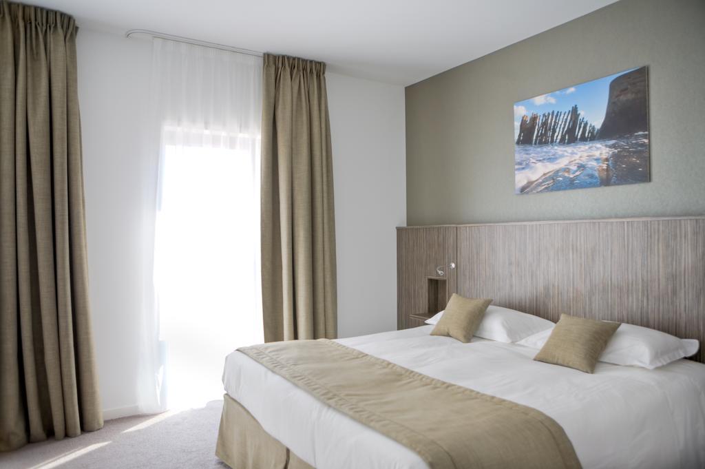 Mercure Saint Malo Balmoral Room photo